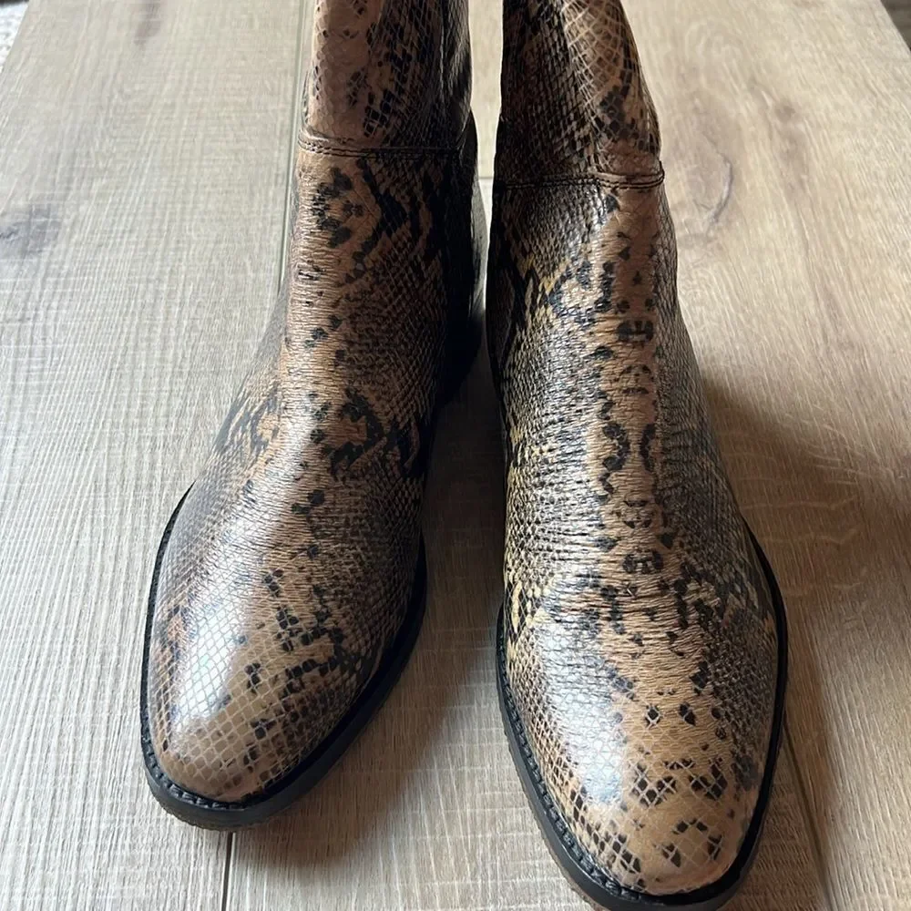 Free People Luna Python Snakeskin Ankle Chelsea Boot EU 39.5 US 9